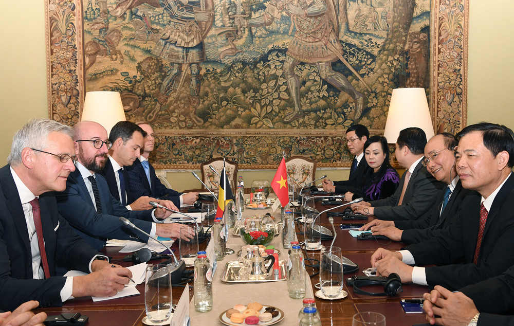 Thủ tướng Bỉ đón và hội đàm với Thủ tướng Nguyễn Xuân Phúc