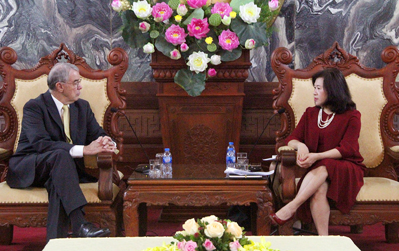 Phó Chánh án TANDTC Nguyễn Thúy Hiền tiếp Thẩm phán Tòa án cấp cao Hoa Kỳ