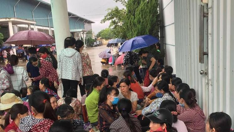 Công nhân Công ty TNHH Ivory Việt Nam tiếp tục đình công