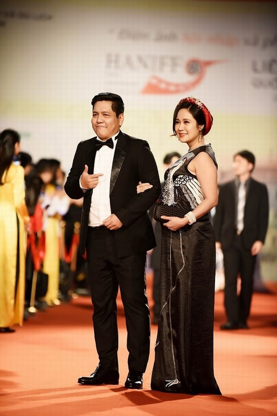 Dàn sao hội tụ trên thảm đỏ của Liên hoan phim quốc tế Hà Nội (HANIFF) lần thứ V