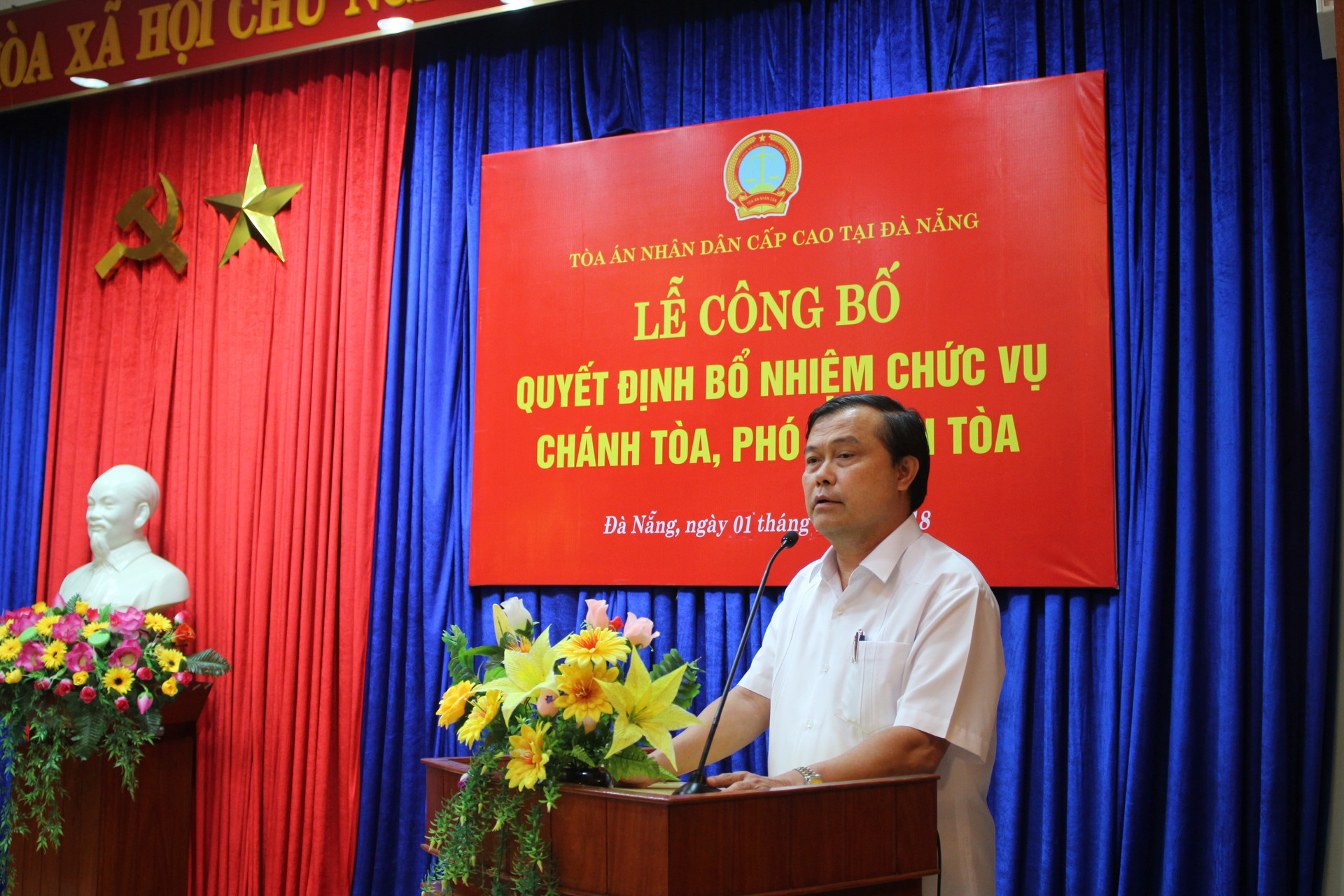 Trao quyết định bổ nhiệm Chánh tòa, Phó Chánh tòa TAND cấp cao tại Đà Nẵng