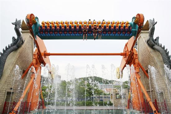 Vui chơi đã đời tại công viên chủ đề lớn nhất Đông Nam Á Dragon Park chỉ với 50.000 đồng
