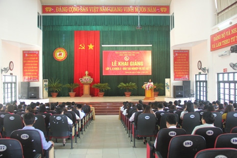Khai giảng lớp học đào tạo nghiệp vụ xét xử tại Thanh Hóa