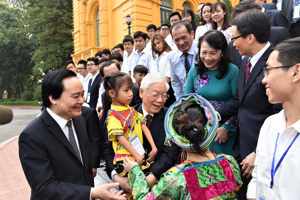 Tổng Bí thư, Chủ tịch nước Nguyễn Phú Trọng gặp gỡ 55 học sinh, sinh viên tiêu biểu, xuất sắc
