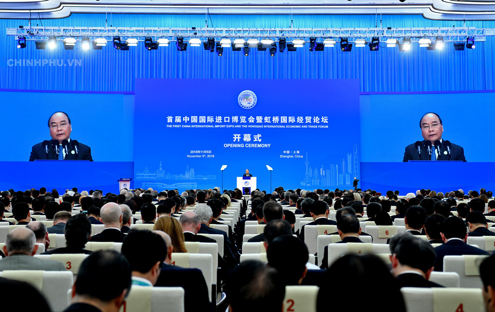 Thủ tướng phát biểu tại Lễ khai mạc Hội chợ nhập khẩu quốc tế Trung Quốc 2018