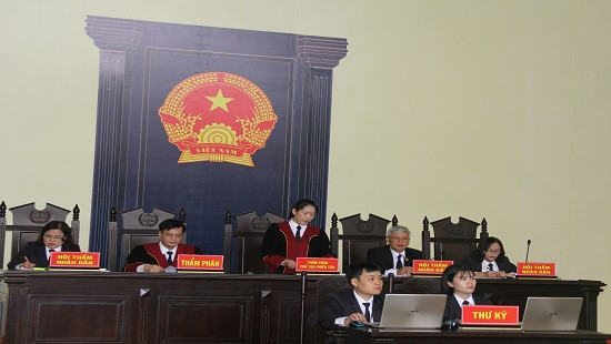 Khai mạc phiên tòa xét xử đường dây đánh bạc nghìn tỷ tại Phú Thọ