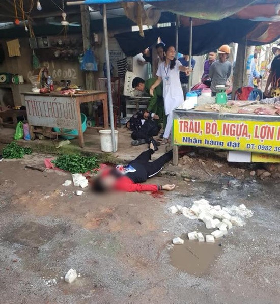 Người phụ nữ bán đậu bị bắn tử vong ngay tại chợ