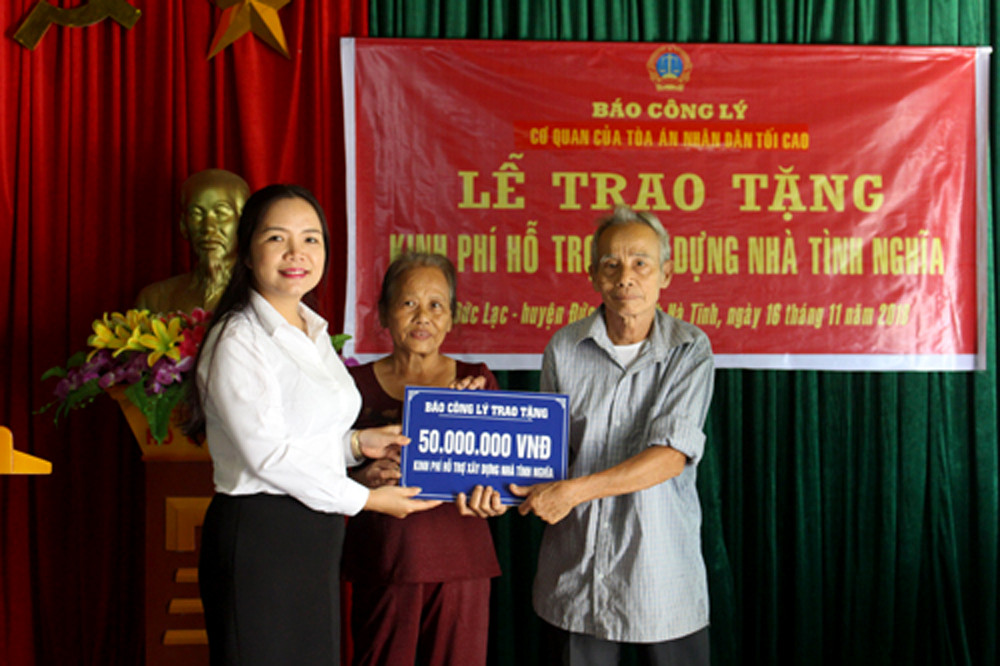 Báo Công lý hỗ trợ kinh phí xây nhà tình nghĩa cho gia đình chính sách tại Hà Tĩnh