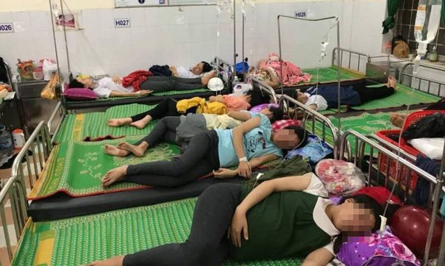 Bình Định: Hơn 150 công nhân nhập viện sau bữa ăn trưa