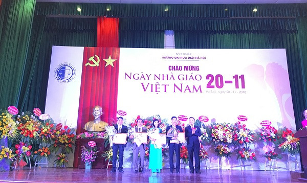 Trường ĐH Luật Hà Nội tổ chức Lễ kỷ niệm ngày Nhà giáo Việt Nam