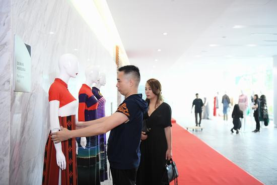NTK Đỗ Trịnh Hoài Nam tham dự mở màn The Council of ASEAN Fashion Designers 