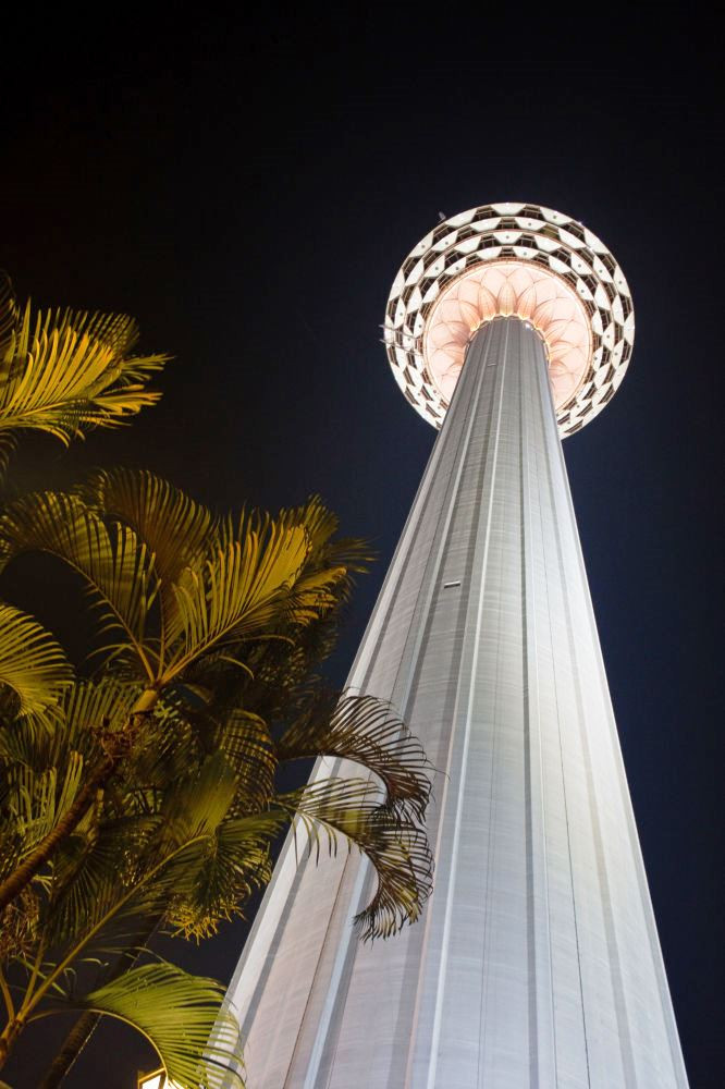 Tháp Menara KL, Malaysia