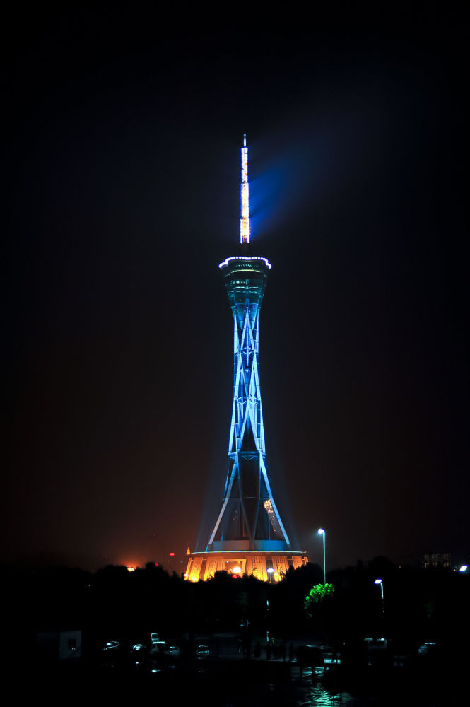 Chùm ảnh: 10 Tháp truyền hình cao nhất thế giới