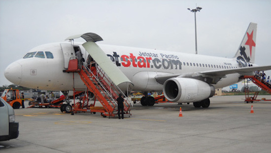 Cơ trưởng Jetstar bị phạt vì dừng máy bay sai chỗ