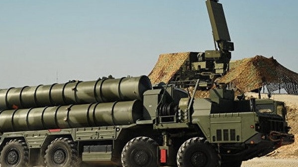 Hệ thống phòng không S-400 của Nga