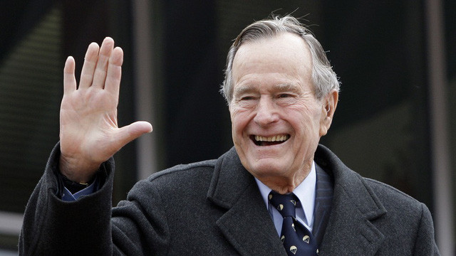 Cựu Tổng thống Mỹ Bush Cha qua đời ở tuổi 94