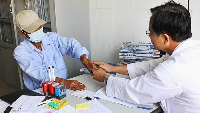 Hà Nội: 5 đơn vị cấp thuốc ARV qua thẻ BHYT từ 1/1/2019