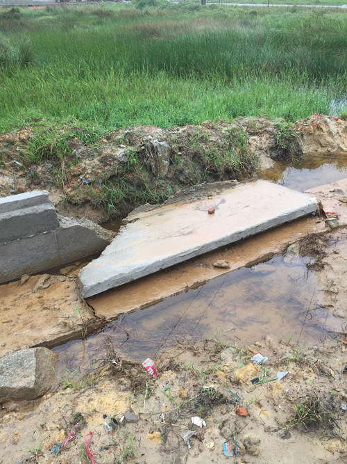 Hà Tĩnh : Mương tiền tỷ sụp đổ sau cơn mưa lớn