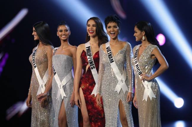 Người đẹp Philippines đăng quang, H’Hen Niê lập kỳ tích Top 5 