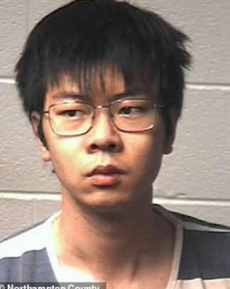 Một du học sinh Trung Quốc bị buộc tội giết người khi đầu độc bạn cùng phòng