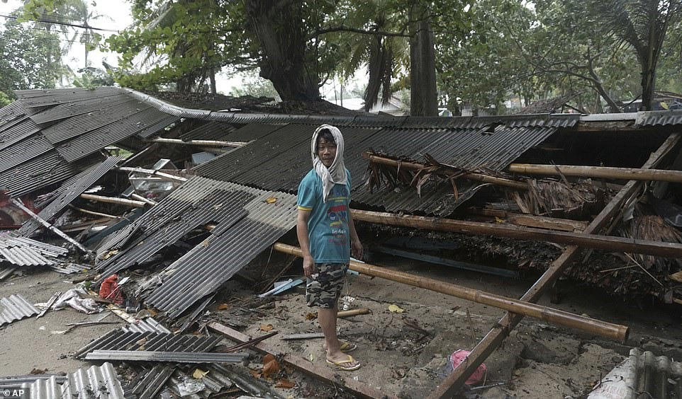Chưa có người Việt nào thương vong trong thảm họa sóng thần Indonesia