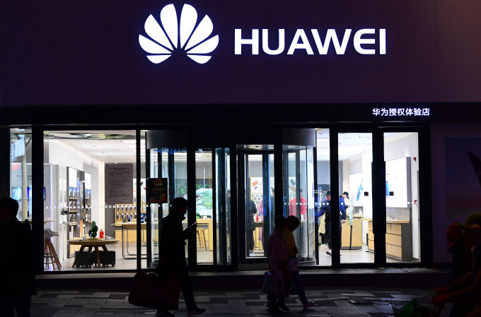 Hai nhân viên Huawei mất tích bí ẩn sau khi 