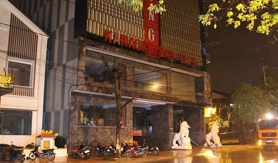 Cháy quán karaoke King Club lớn nhất Quảng Trị 
