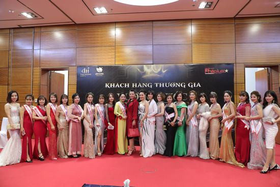 Thanh Hương, Hồng Diễm lộng lẫy dự sự kiện ngày cuối năm 2018