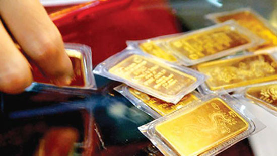 Giá vàng trong nước tiếp tục tăng mạnh
