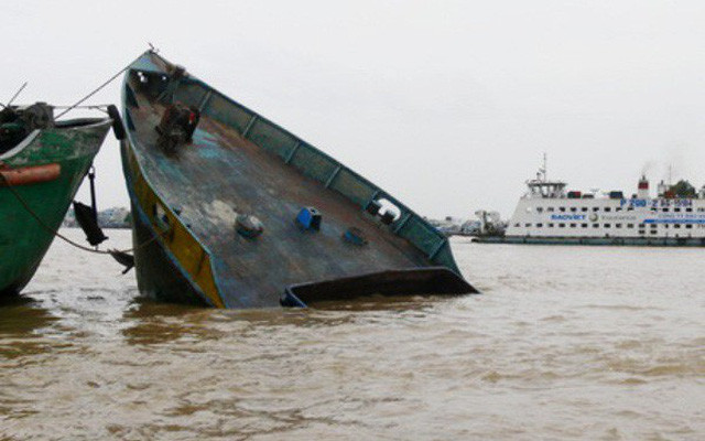 Tàu chở xi măng va chạm tàu Panama ở Hạ Long, thuyền trưởng tử nạn