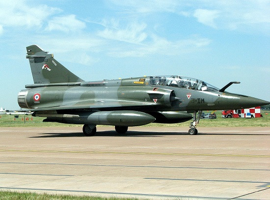 Tiêm kích cơ đa nhiệm Mirage 2000D của Pháp 
