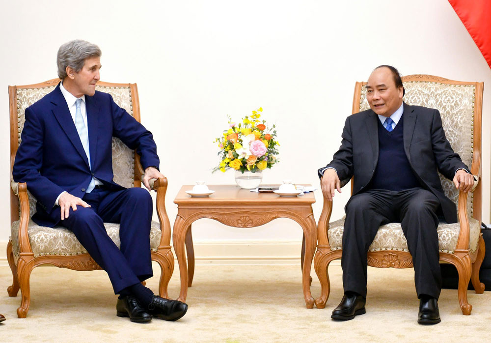 Thủ tướng tiếp khách Hoa Kỳ và Singapore