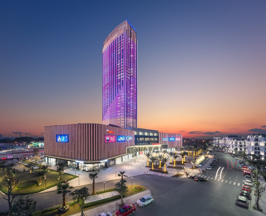 Vingroup khai trương tổ hợp TTTM và khách sạn cao nhất Đông Bắc bộ