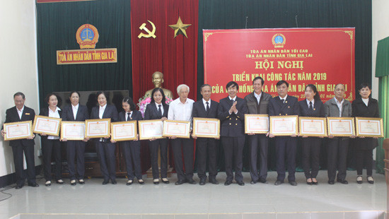 TAND hai cấp tỉnh Gia Lai đón nhận hai huân chương lao động hạng 3 trong năm 2018