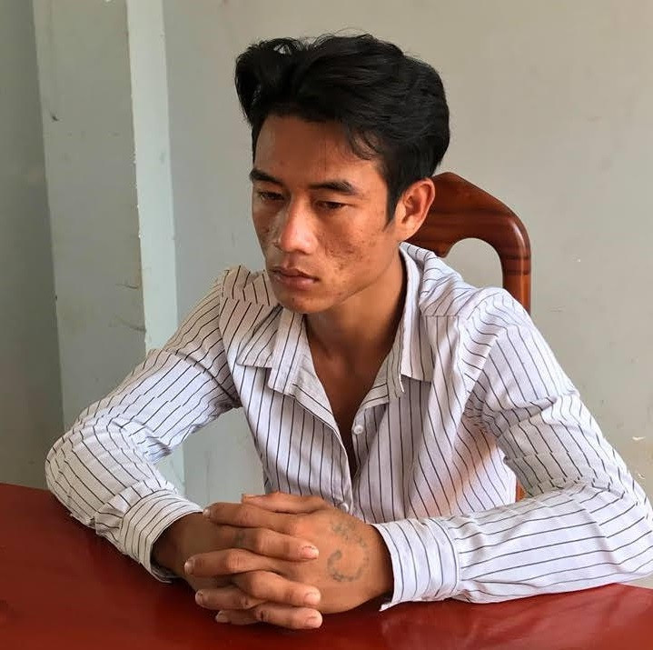 Bắt đối tượng cướp tài sản của bạn nhậu
