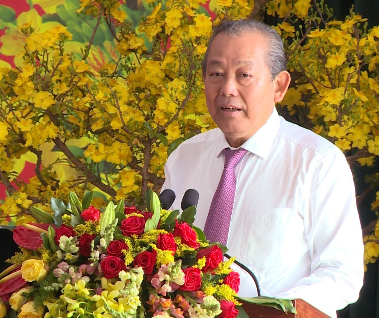 Phó Thủ tướng Trương Hòa Bình gửi thư khen công tác bảo đảm TTATGT dịp Tết