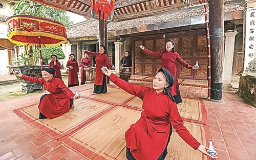 Để “di sản văn hóa hát Xoan”  trường tồn với thời gian