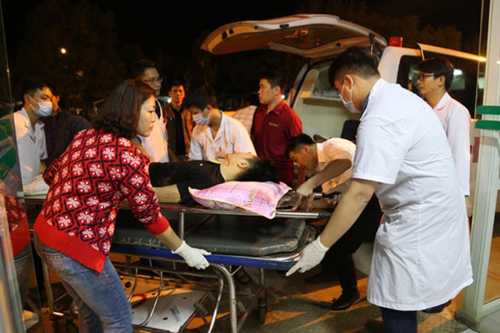 Vụ xe khách đâm xe 7 chỗ trên cao tốc Nội Bài - Lào Cai: 2 nạn nhân đã tử vong