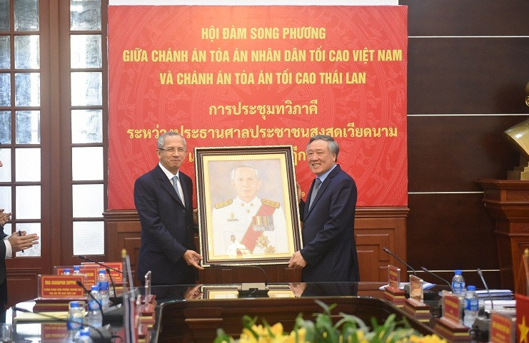 Chánh án TANDTC Việt Nam hội đàm với Chánh án TATC Thái Lan
