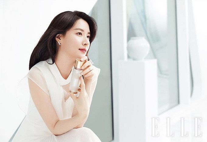 “Nàng Dae Jang Geum” Lee Young Ae U50 vẫn sở hữu nhan sắc gây thương nhớ
