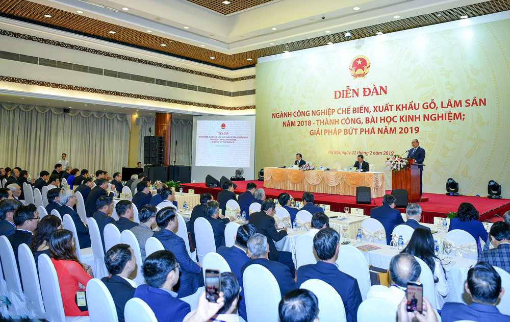 Đưa Việt Nam trở thành công xưởng của nhiều DN sản xuất,  xuất khẩu đồ gỗ