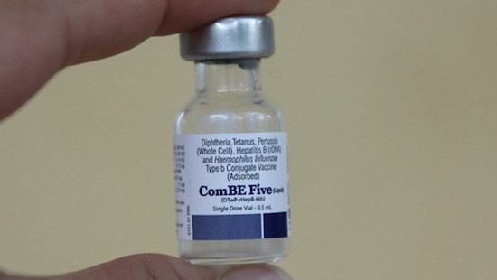 Bộ Y tế khẳng định không dừng tiêm vắc xin ComBE Five