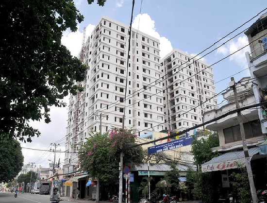 Một chung cư tại Sài Gòn sắp bị ngân hàng “siết nợ”