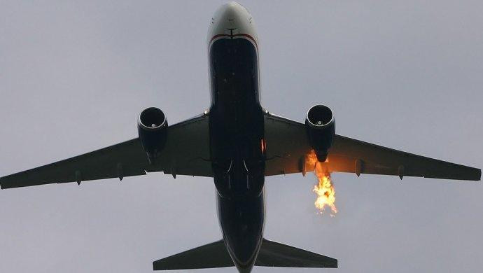 Máy bay Iran bất ngờ phát hỏa, 100 hành khách vẫn an toàn