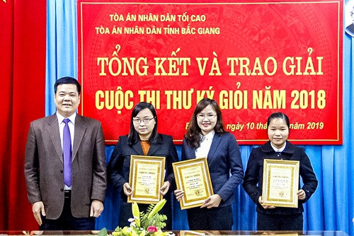 TAND hai cấp tỉnh Bắc Giang: Thực hiện nghiêm túc các yêu cầu về cải cách tư pháp