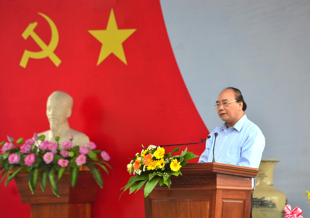 Thủ tướng dự lễ đón nhận xã đạt chuẩn nông thôn mới tại Quảng Nam