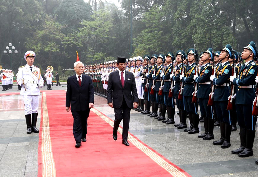Tổng Bí thư, Chủ tịch nước Nguyễn Phú Trọng đón, hội đàm với Quốc vương Brunei