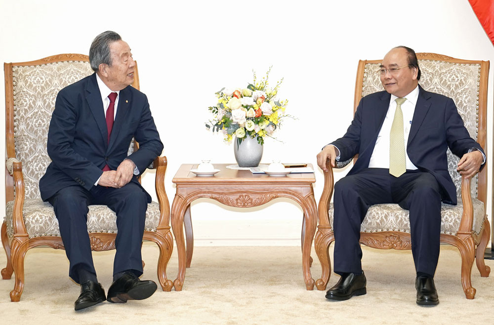 Thủ tướng Nguyễn Xuân Phúc tiếp khách Italy và Nhật Bản