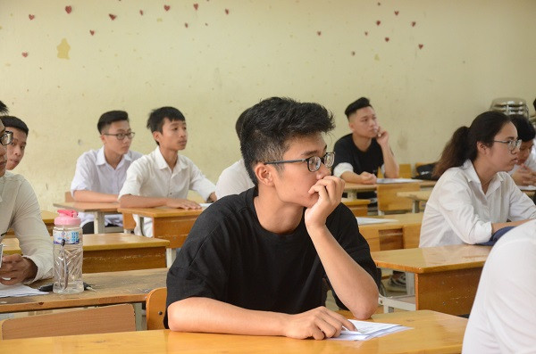 Tuyển sinh vào lớp 10: Trường THPT chuyên Hà Tĩnh tuyển 320 chỉ tiêu