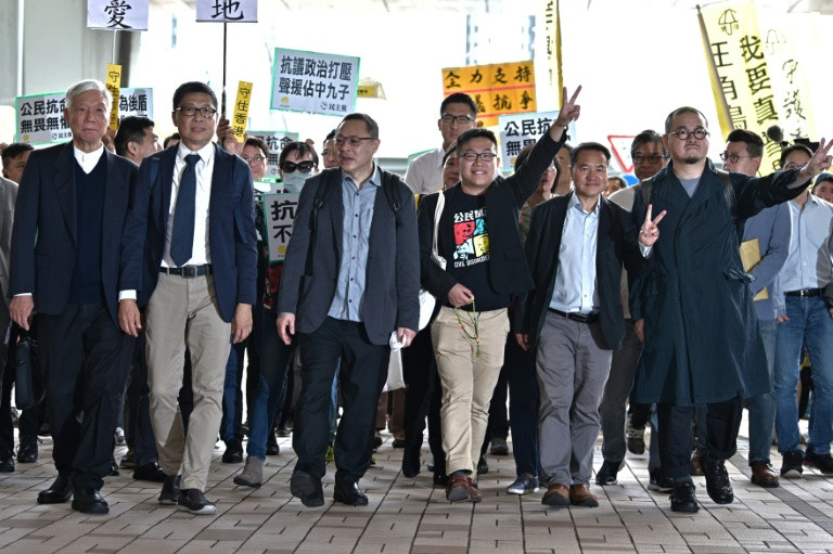 Hông Kông: Xét xử các thủ lĩnh cuộc biểu tình “Dù vàng” năm 2014